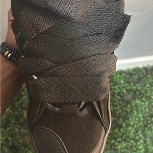 Lavins willing to go down to 405